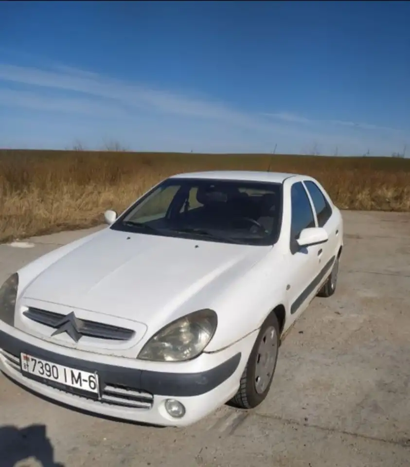 Автомобиль Citroen Xsara, фотография 1