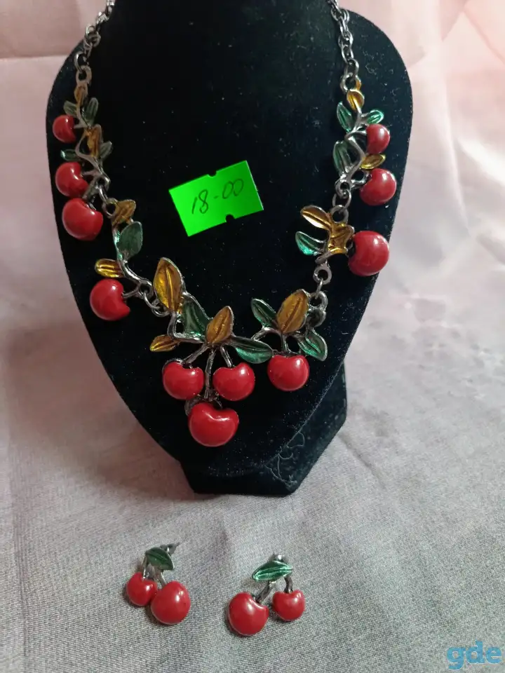 Продам колье 