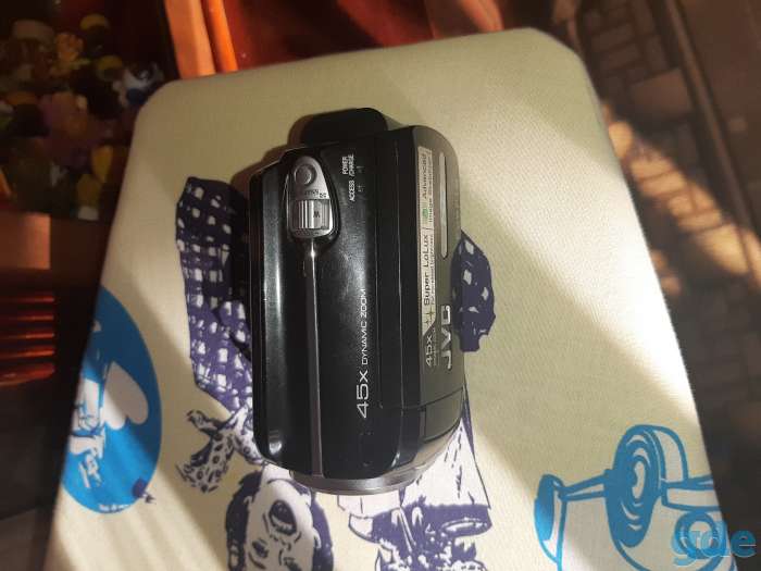 Продается продам цифровую видеокамеру, фотография 2