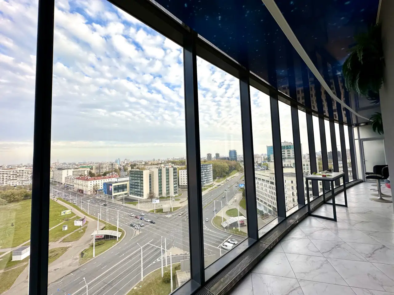 Сдается 2 комнатная квартира в центре, 16 Кальварийская ул., фотография 1