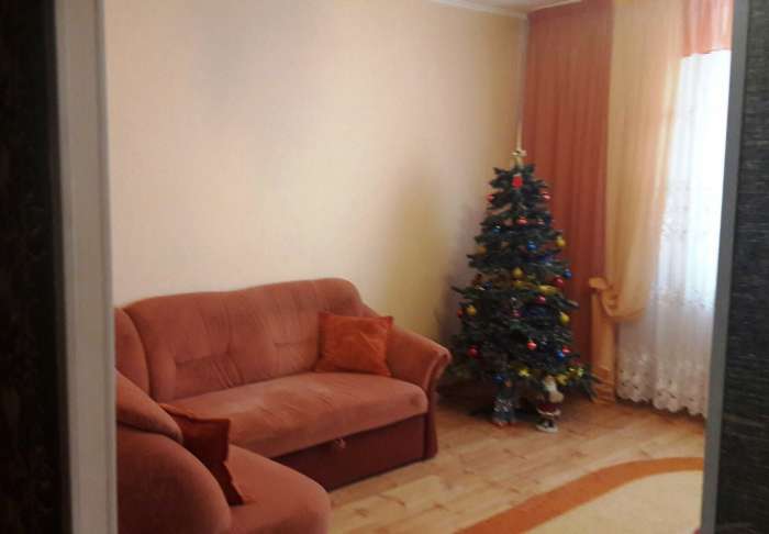 Продам з-комнатную квартиру, ул.Зои Космодемьянской, д.12, фотография 1