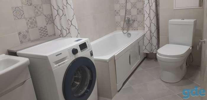 Продаётся современная однокомнатная квартира площадью 43,3 кв.м, фотография 4
