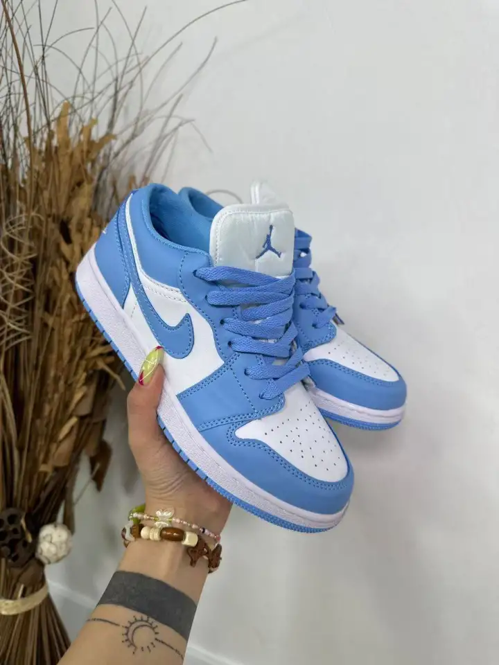 Кроссовки Nike Air Jordan 1, фотография 2