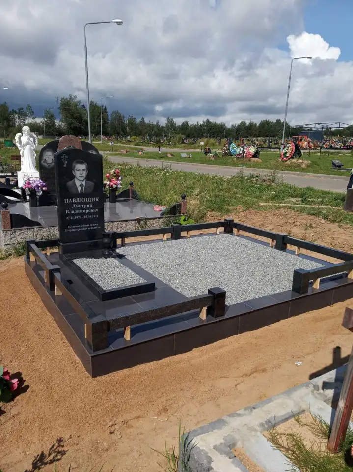 Памятники благоустройство, фотография 1