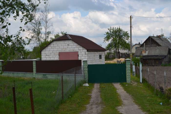 участок 15 соток под строительство дома с беседкой и гаражом, фотография 3