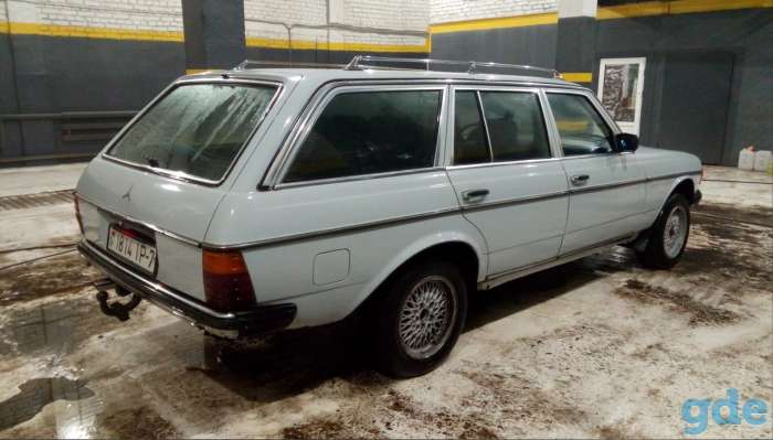 Mercedes W123, фотография 3