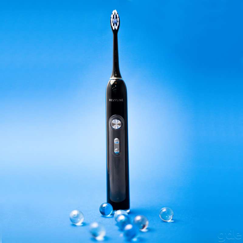 Зубная щетка Revyline RL 010 (черный) с 5 режимами, фотография 1
