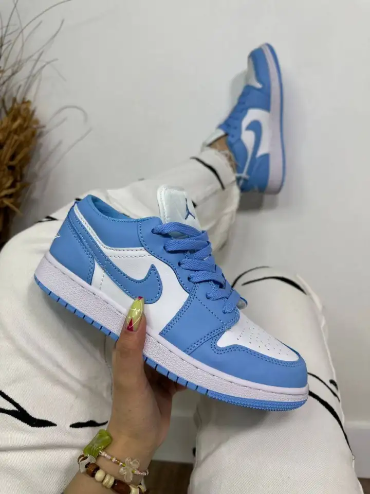 Кроссовки Nike Air Jordan 1, фотография 4