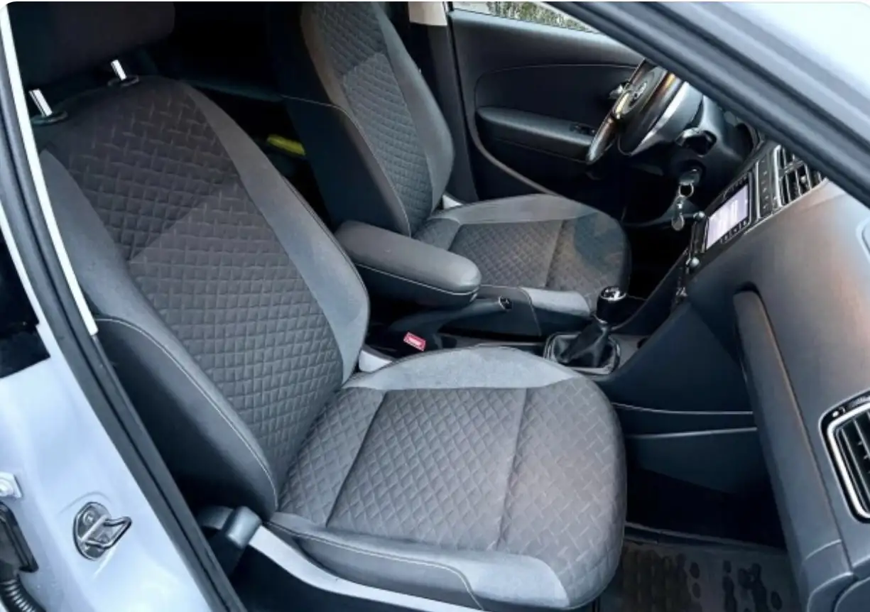 Автомобиль Volkswagen Polo, фотография 10