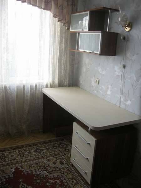 Компьютерный стол под заказ, фотография 9
