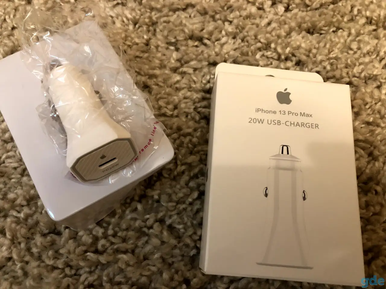 Авто-адаптер Apple USB-C 20 Вт, фотография 4