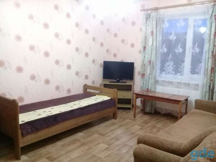 сдам квартиру на сутки в Барановичах, ул. Холостякова, фотография 1