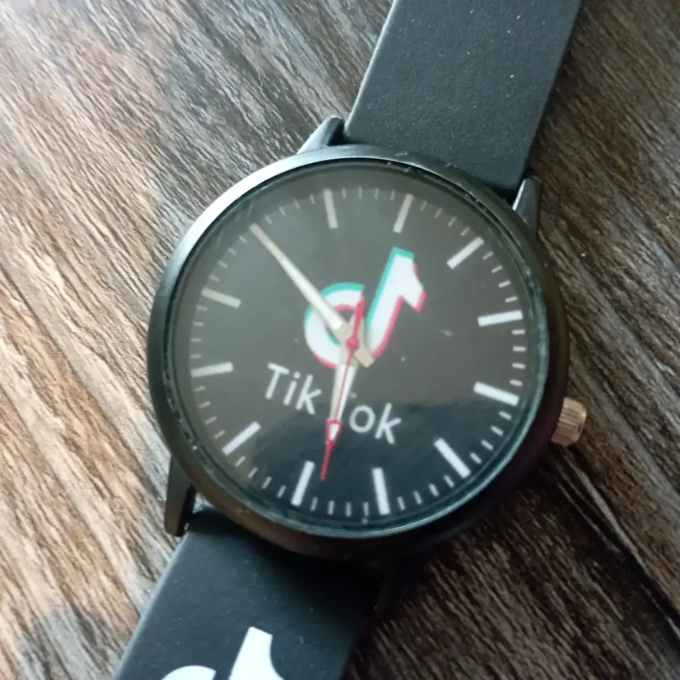 Наручные часы Tik Tok, фотография 1