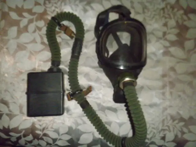 Продаю военные противогазы, фотография 2
