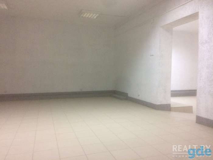 Продам помещение, ул. Комсомольская 102, фотография 3