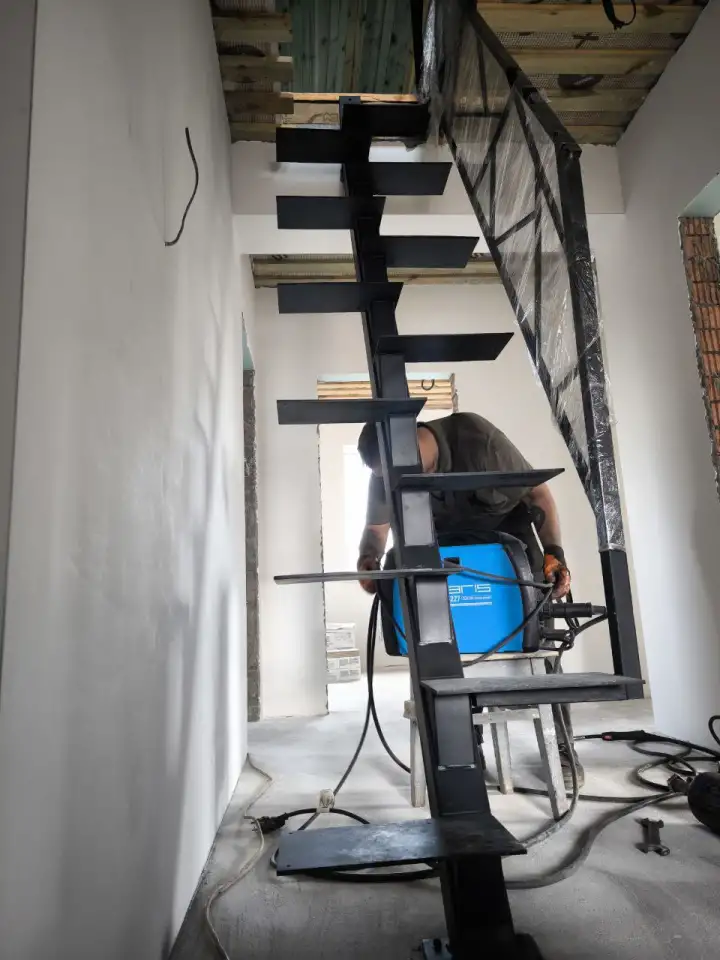 Продам каркасы лестниц, фотография 4