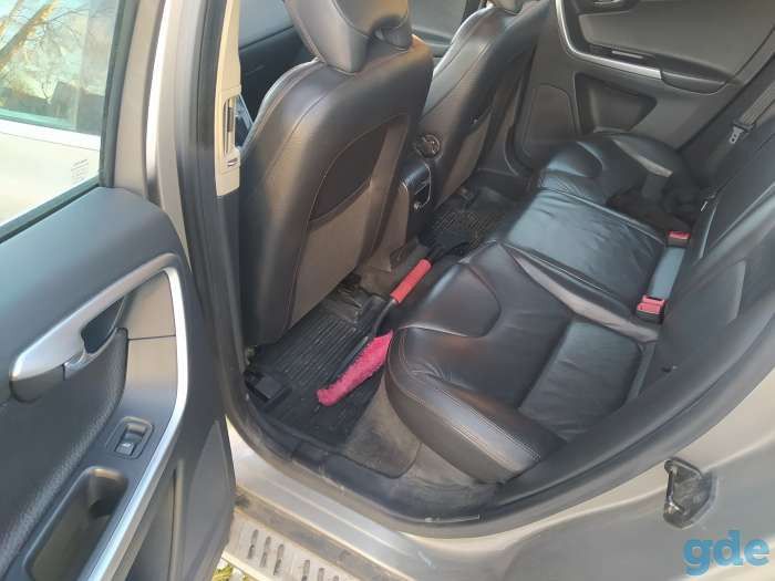 Продам авто Volvo XC60, фотография 2