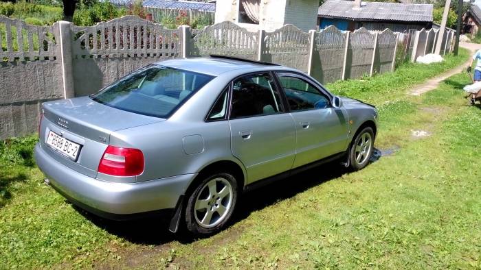 Avto Audi A4, фотография 1