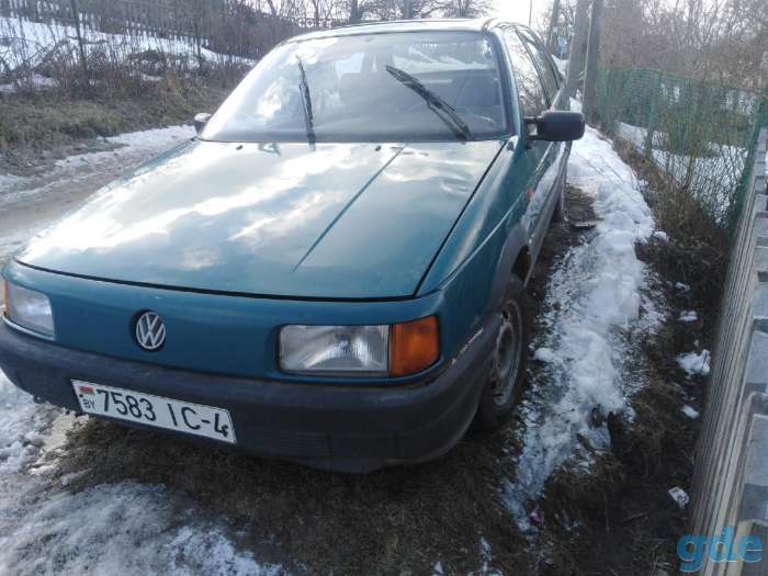 Машина Volkswagen Passat B3, фотография 2