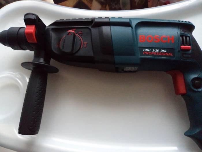 Перфоратор дрель Bosch GBH 2-26 DRE, фотография 4