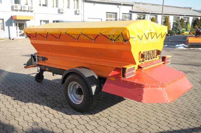 Пескоразбрасыватель PRONAR T130  , фотография 3