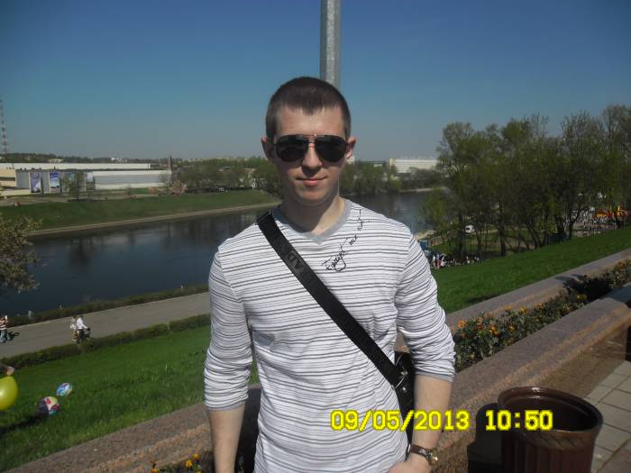 Молодой парень срочно ищет работу, фотография 1