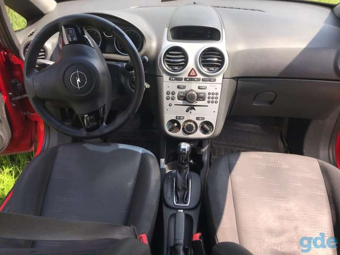 Продам машину Opel Corsa, фотография 7