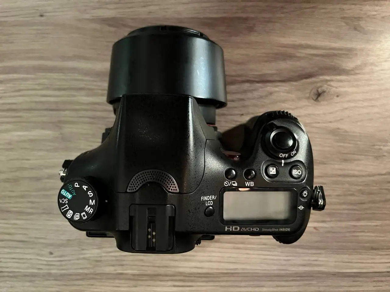 Профессиональная Зеркальная камера Sony Alpha SLT-A77V Body, фотография 4