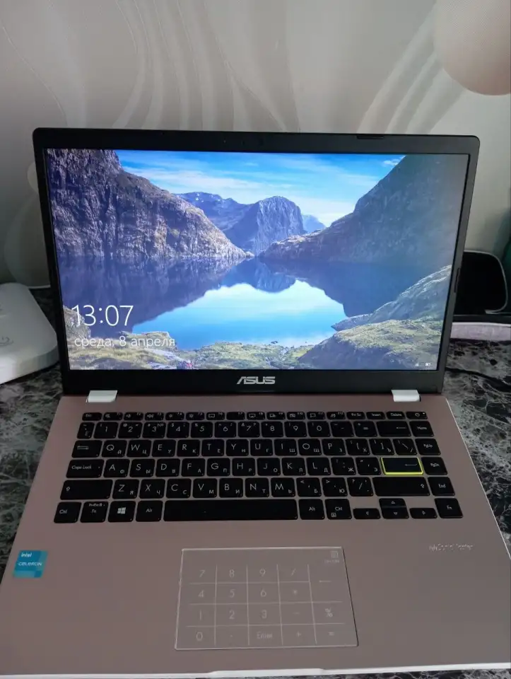 Ноутбук ASUS Laptop E410 в хорошем,рабочем состоянии., фотография 3