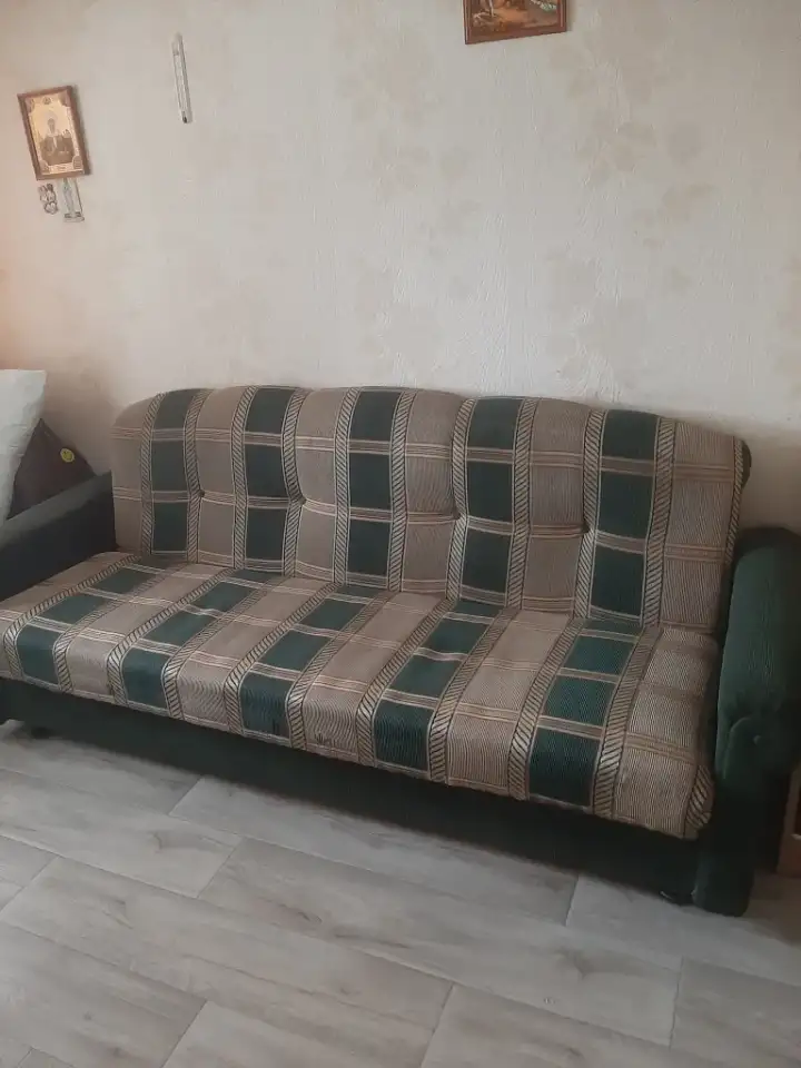 Отдам даром, Борисов , диван, сервант., фотография 1