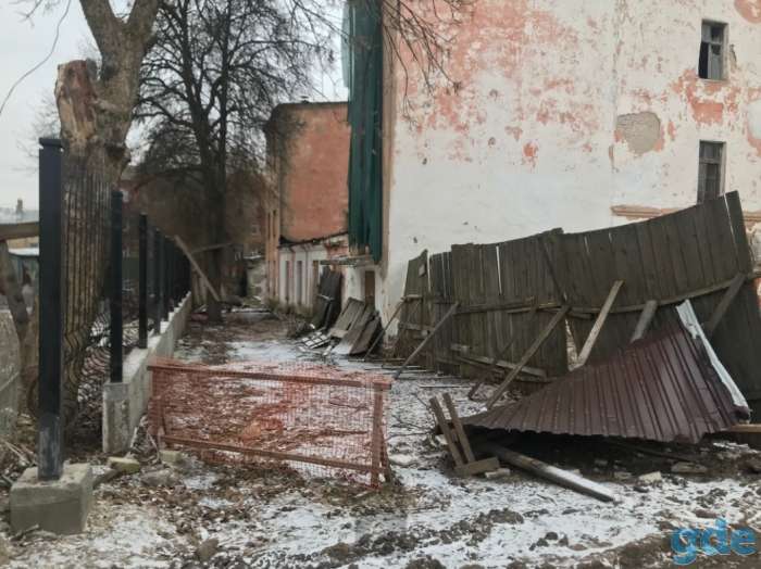Земля со стоящими зданиями в самом Центре 70соток, Мигая 3, фотография 7