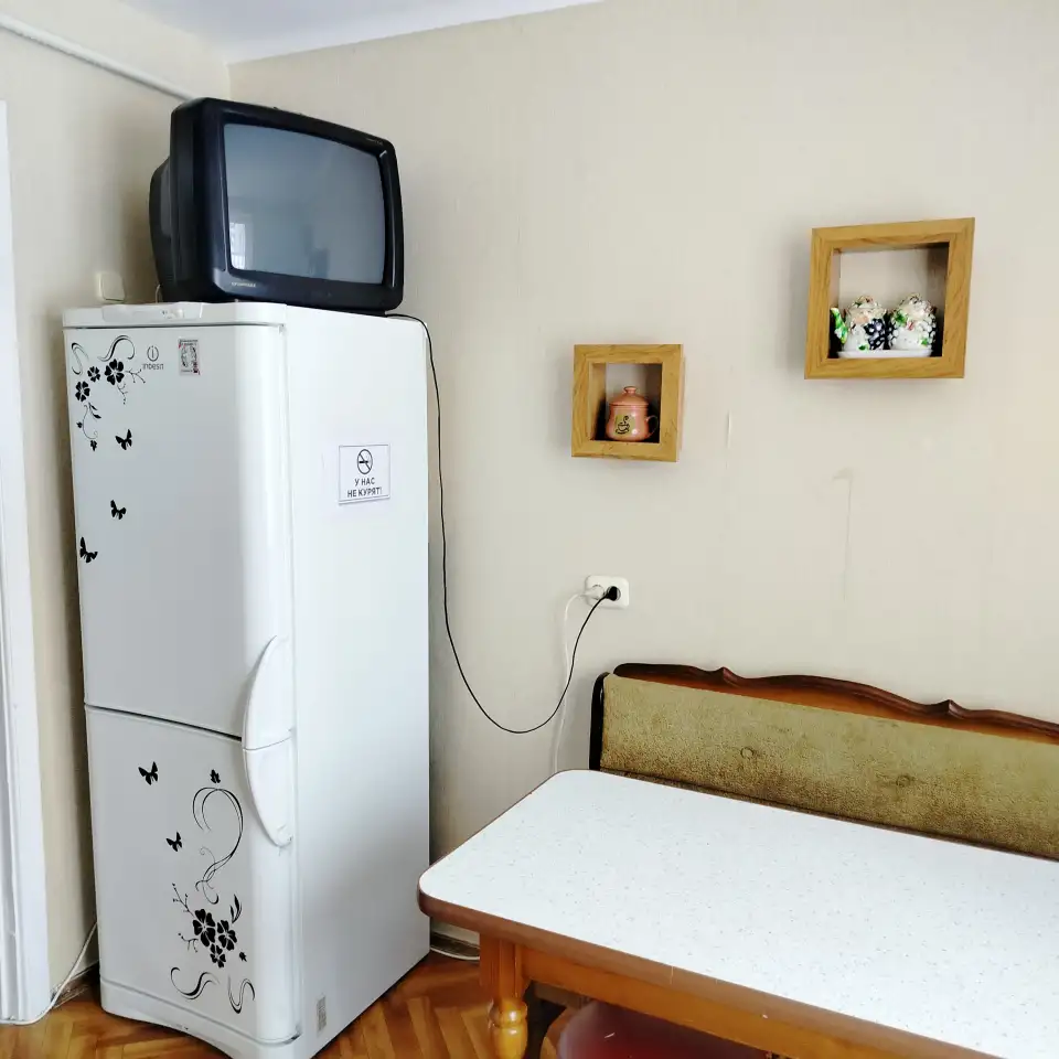 1-комнатная квартира на сутки в Новолукомле ул. Набережная 29, фотография 5
