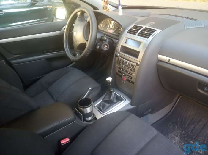 Автомобиль Peugeot 407, фотография 4
