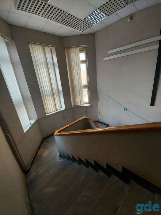 Продаётся здание под офисы в центре, Карпинской,д.10, фотография 4
