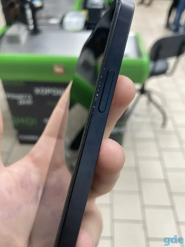 IPhone 12, фотография 3