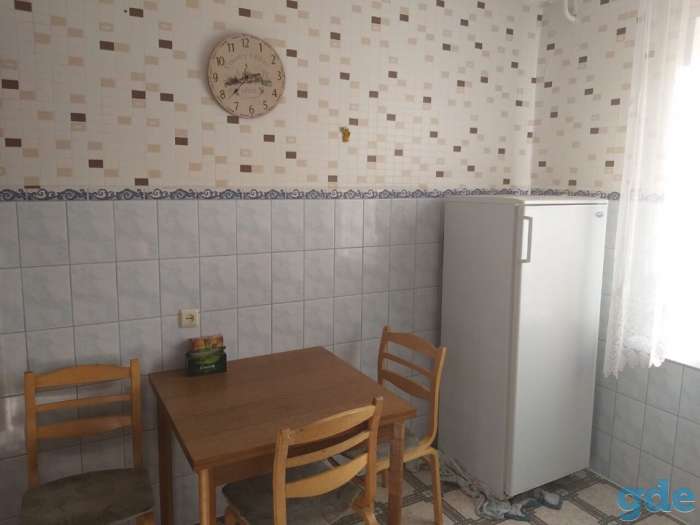 Квартиры на сутки ! Дешево! Речица! ул. Наумова, д. 132, фотография 1