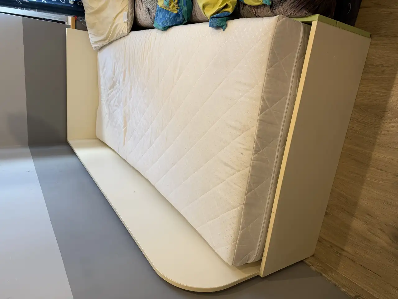 Отдаю кровати, фотография 1