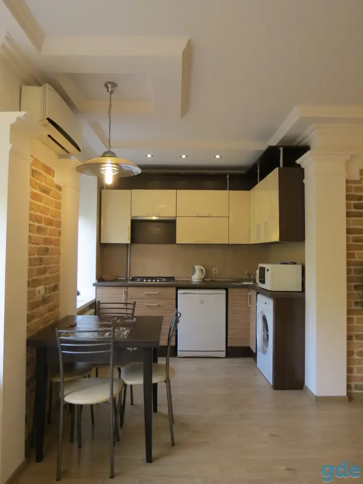 Квартира на сутки в центре, Ленина 27, фотография 1