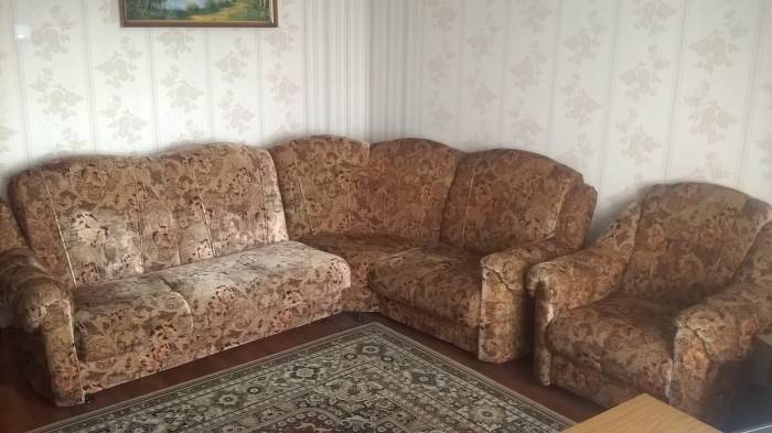 Угловой диван и 2 кресла, фотография 1