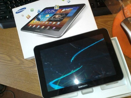Продам Планшет Samsung Galaxy Tab 8.9 16GB Soft Black (GT-P7310) , фотография 3