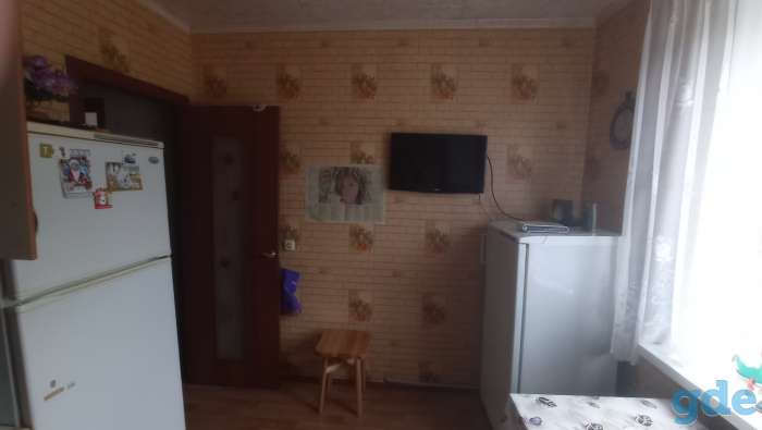 Продаётся 4-х комнатная квартира в г. п. Октябрьский, фотография 6