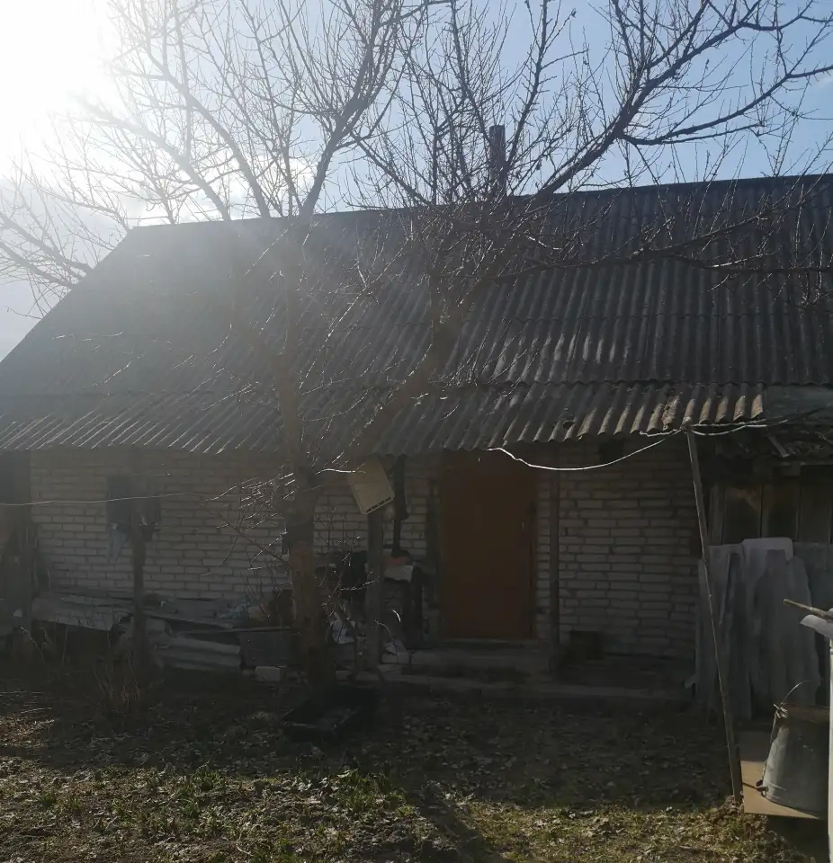 Продаю дом, приватизированный участок с колодцем и хозпостройками, фотография 10