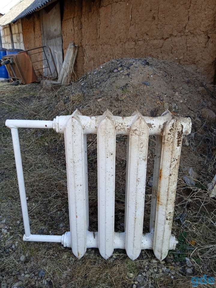 Радиатор чугунный б.у., фотография 2