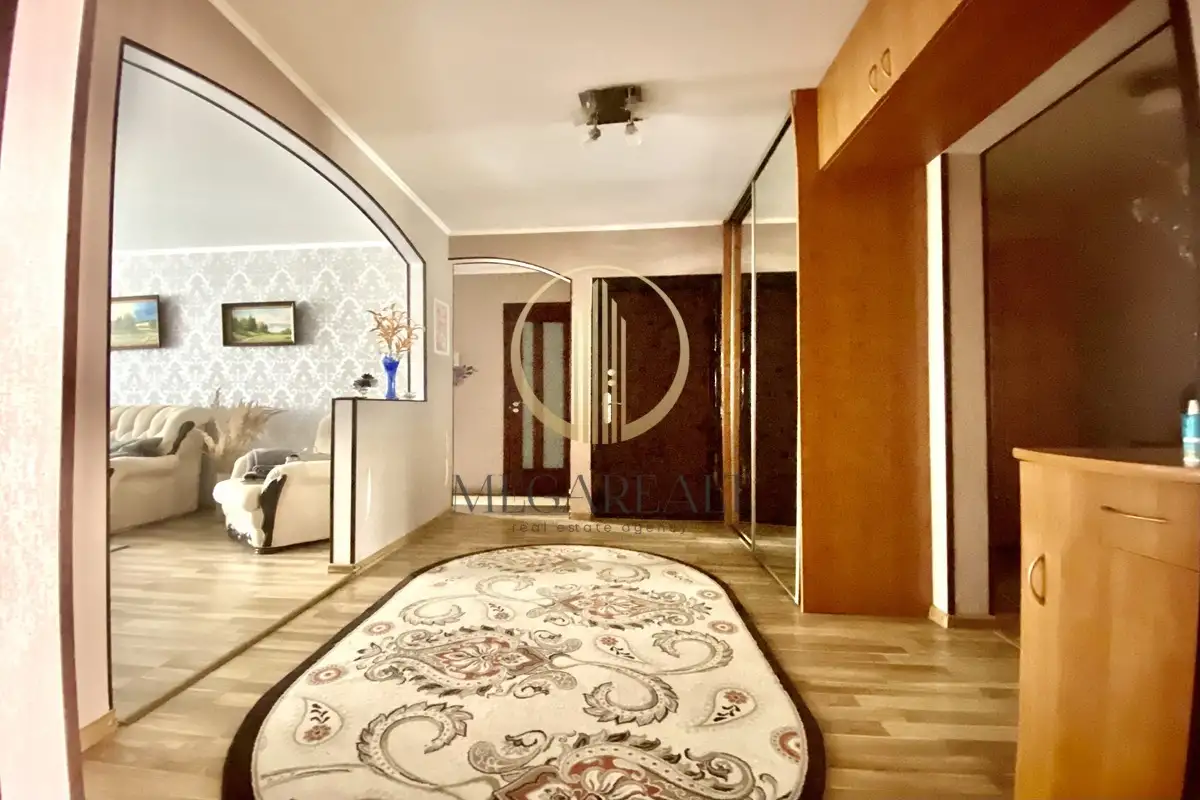  4-комнатной квартиры по ул. Рафиева