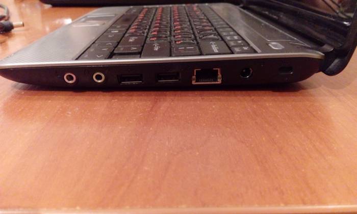 Продам Нетбук Gigabyte Q1000C-12FSBY-00, фотография 3