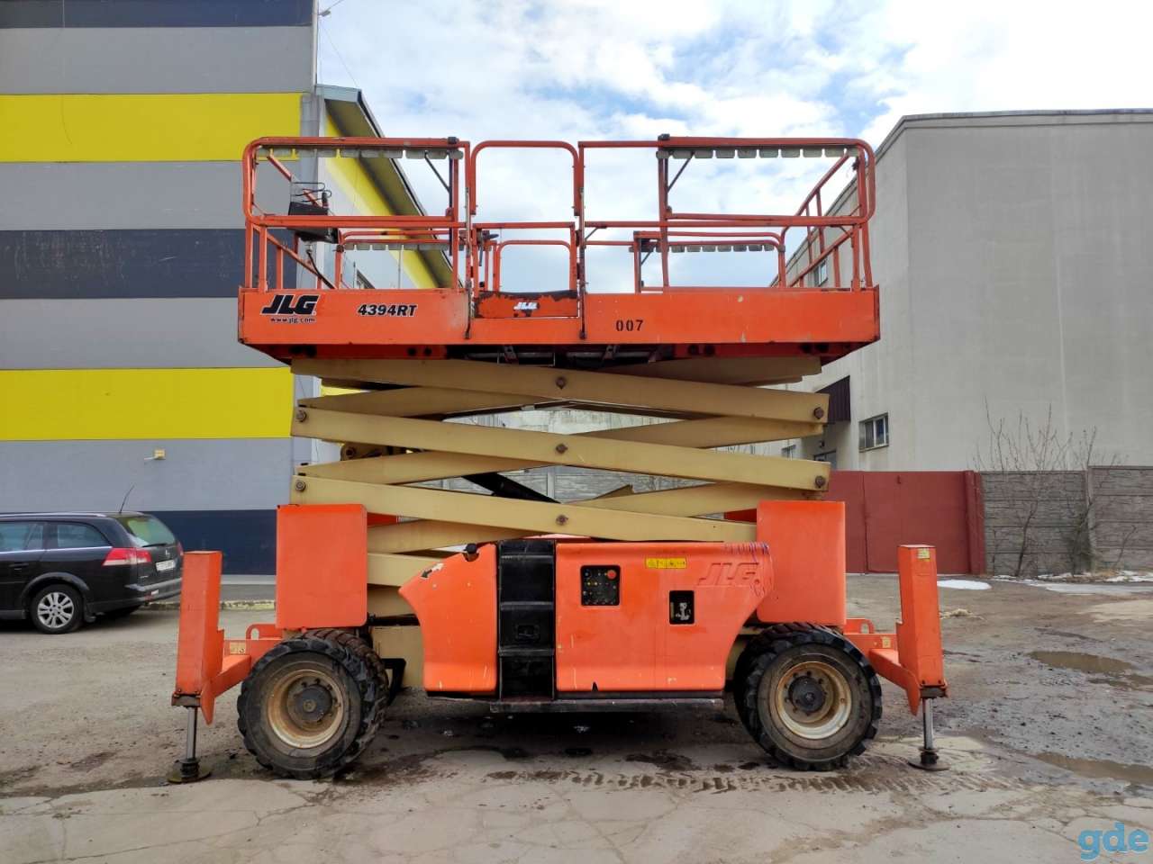 Аренда ножничного подъемника JLG 4394RT, фотография 1
