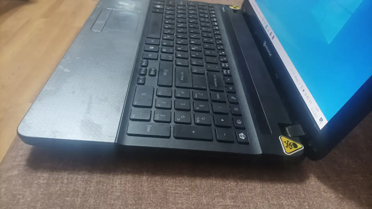 Ноутбук Acer Amd A8-4 -ядра6озу, фотография 5