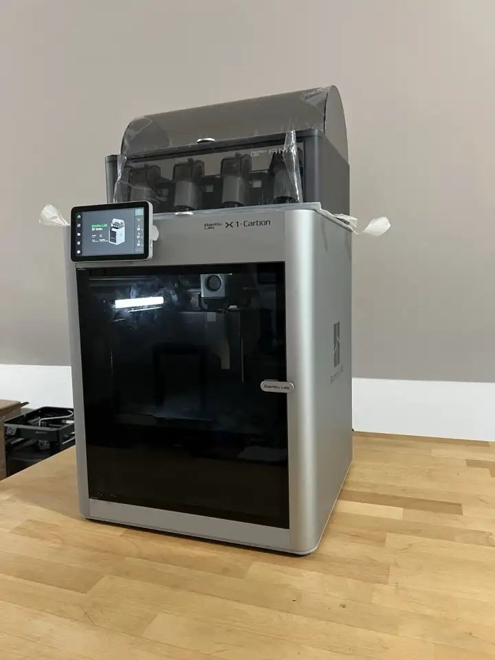 Bambu Lab X1C  Carbon Fiber 3D Printer with AMS combo, фотография 1