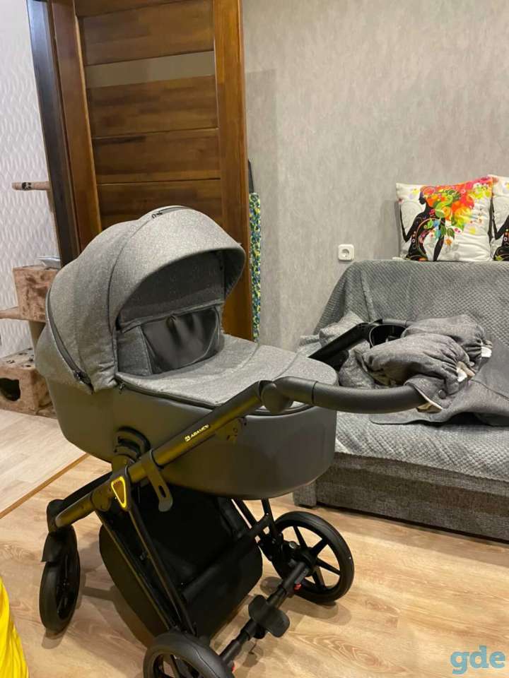 Коляска, фотография 1