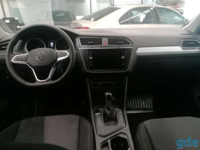 Volkswagen Tiguan, фотография 3